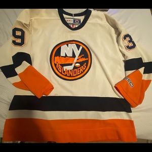 Official Licensed Vintage NY Islanders DiPietro Jersey.